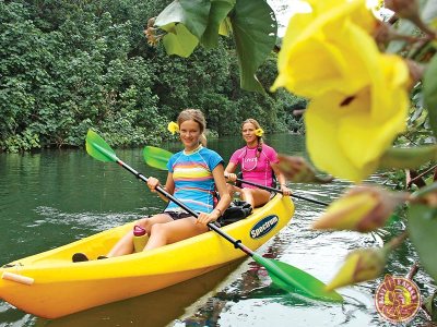 a small boat in Wailua River